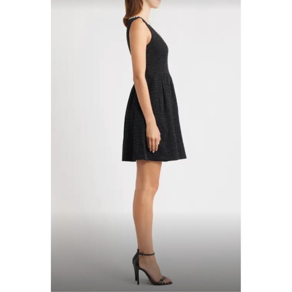 Ann Taylor LOFT Women's Black Sleeveless Lace Fit & Flare Dress - Size 2